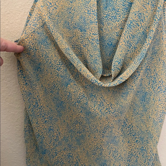 Decree Blouse - Picture 2 of 5